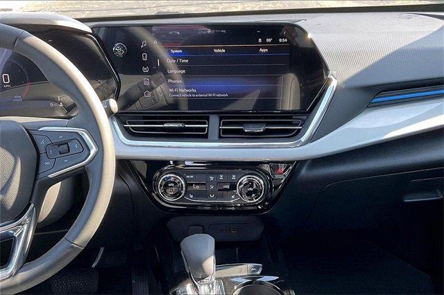 2025 Chevrolet Trax Vehicle Photo in TOPEKA, KS 66609-0000