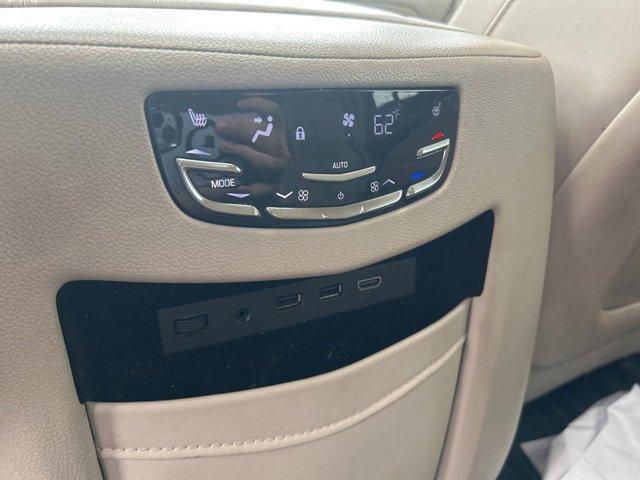 2017 Cadillac Escalade Vehicle Photo in Harrisburg, PA 17111