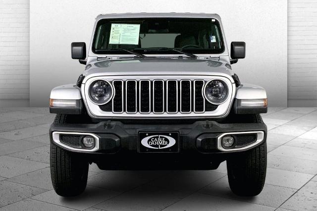2024 Jeep Wrangler Vehicle Photo in Kansas City, MO 64114