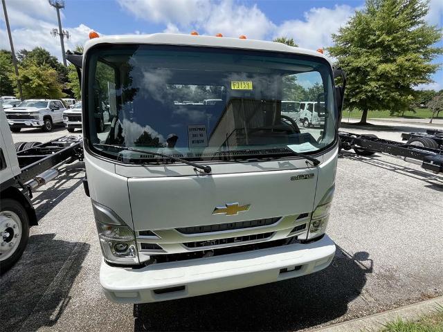 2025 Chevrolet Low Cab Forward 4500 Vehicle Photo in ALCOA, TN 37701-3235