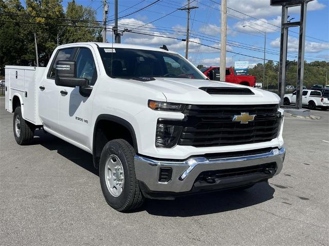2024 Chevrolet Silverado 2500 HD Vehicle Photo in ALCOA, TN 37701-3235