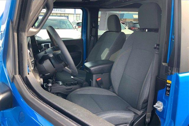 2024 Jeep Wrangler Vehicle Photo in INDEPENDENCE, MO 64055-1377