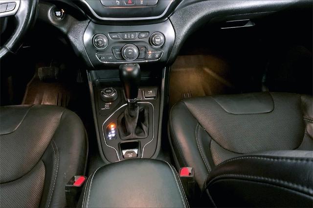 2021 Jeep Cherokee Vehicle Photo in Kansas City, MO 64114