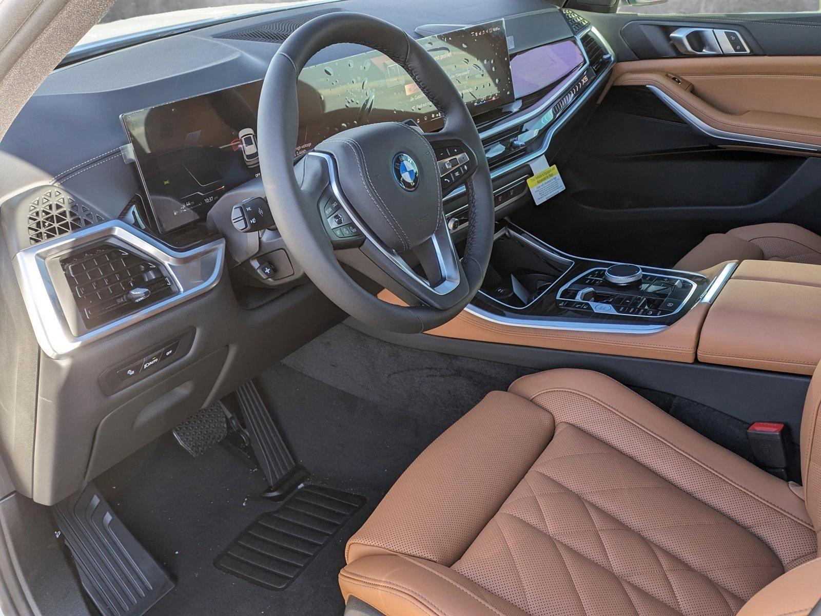 2025 BMW X5 xDrive50e Vehicle Photo in Rockville, MD 20852