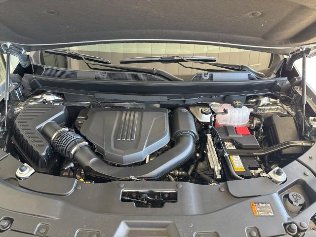 2025 Chevrolet Traverse Vehicle Photo in MANHATTAN, KS 66502-5036