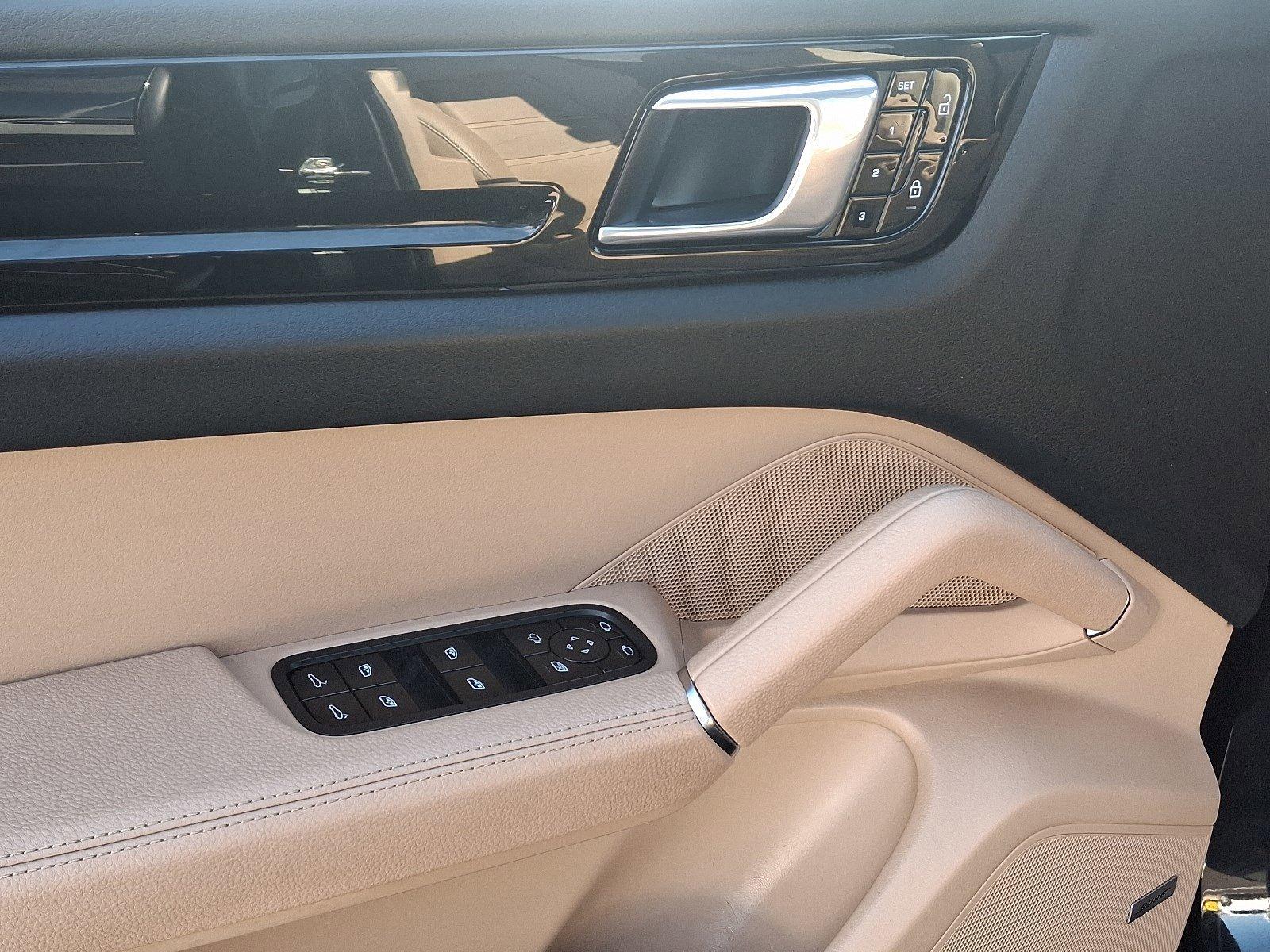 2021 Porsche Cayenne Vehicle Photo in Harrisburg, PA 17111
