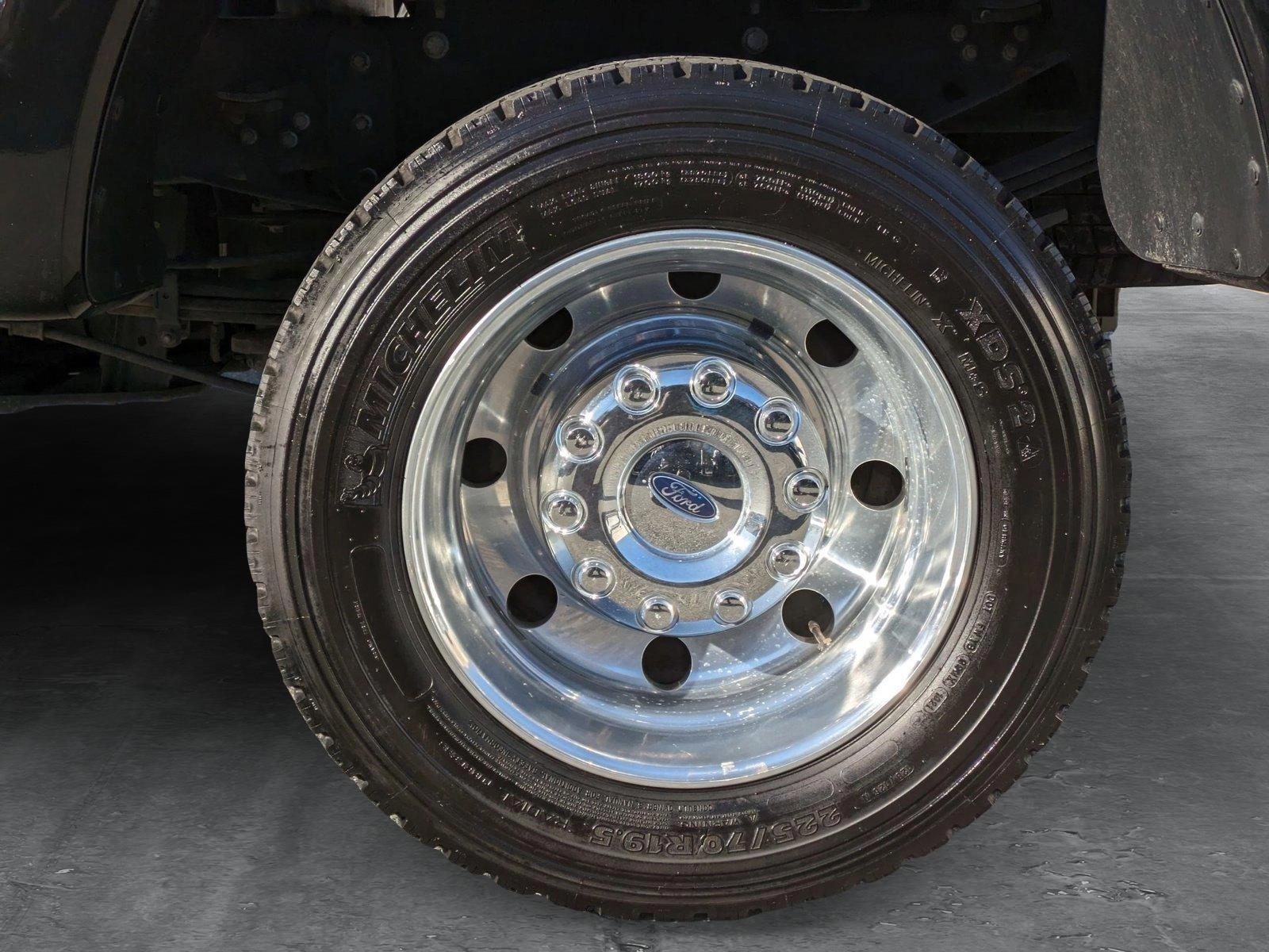 2020 Ford Super Duty F-450 DRW Vehicle Photo in Bethesda, MD 20852