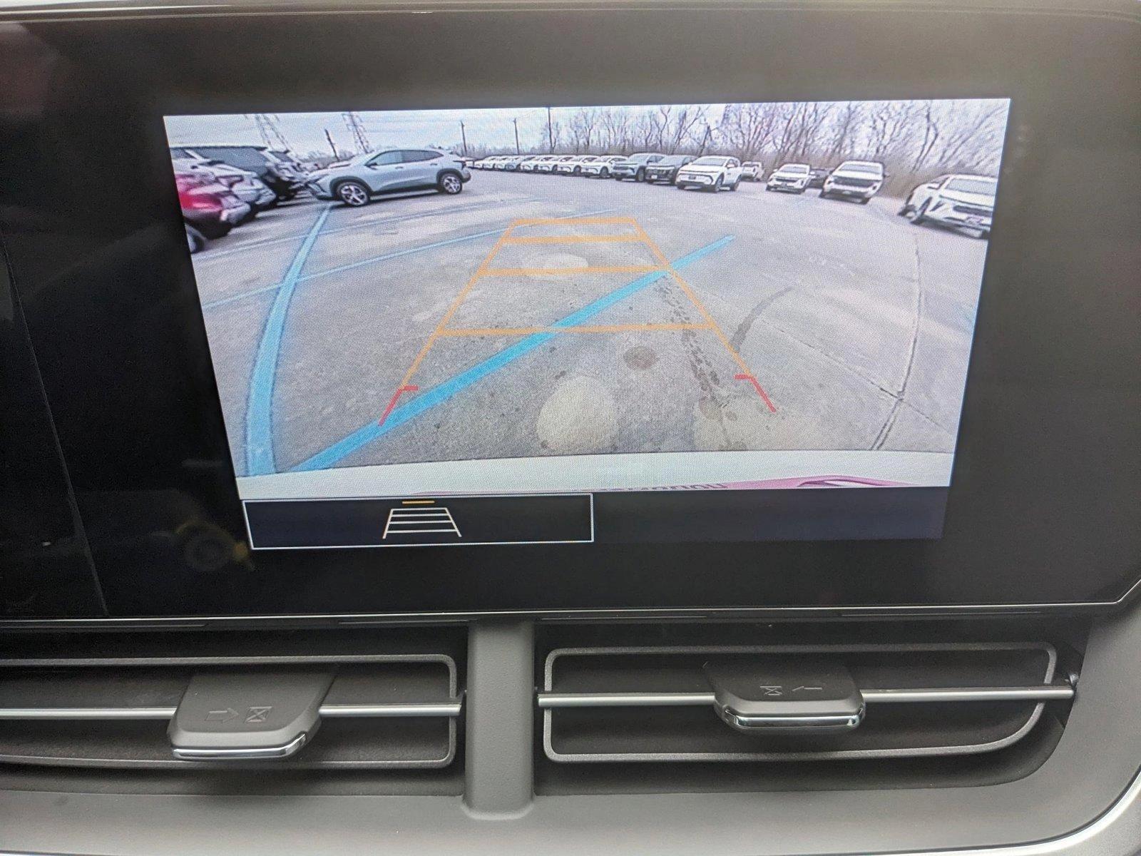 2025 Chevrolet Trax Vehicle Photo in HOUSTON, TX 77034-5009