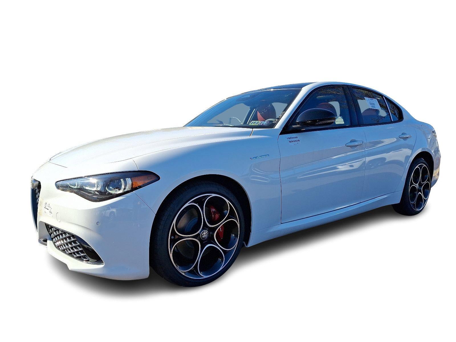 2025 Alfa Romeo Giulia Vehicle Photo in Willow Grove, PA 19090