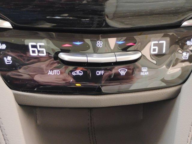 2025 Cadillac XT6 Vehicle Photo in PINEVILLE, NC 28134-8495