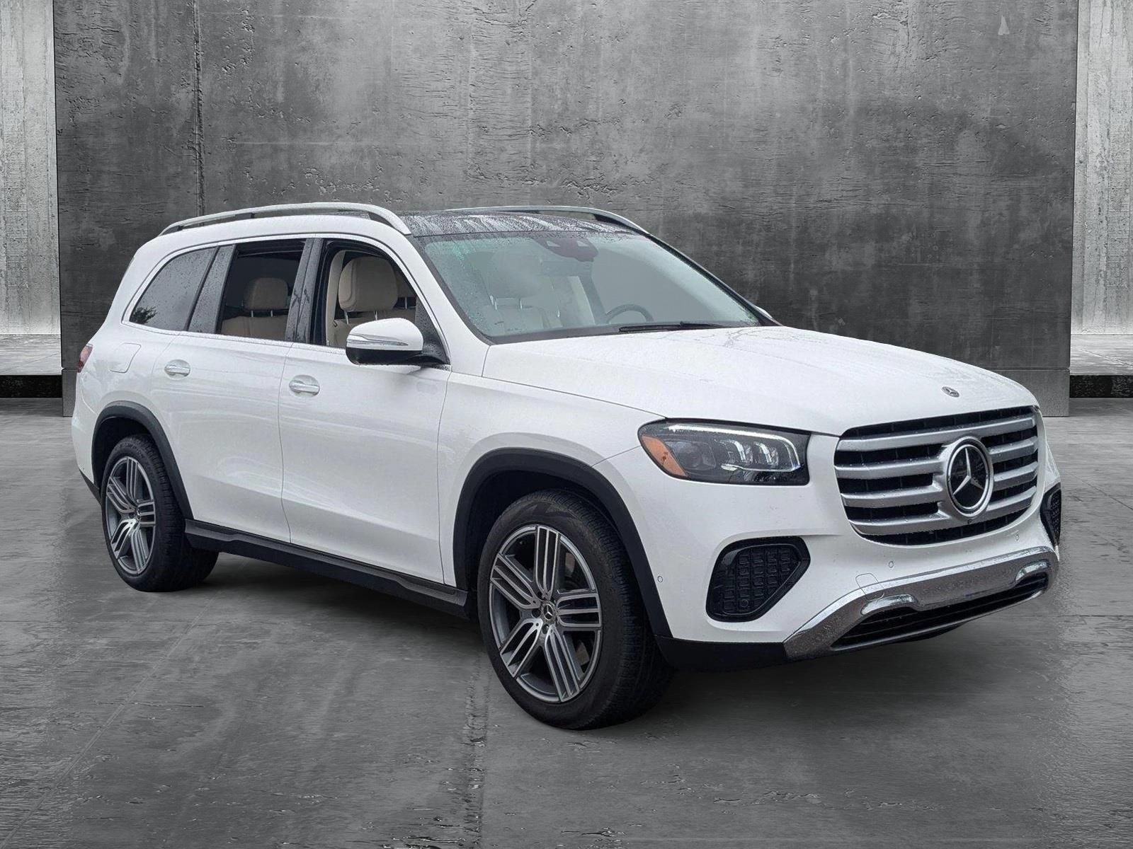 2024 Mercedes-Benz GLS Vehicle Photo in Wesley Chapel, FL 33544
