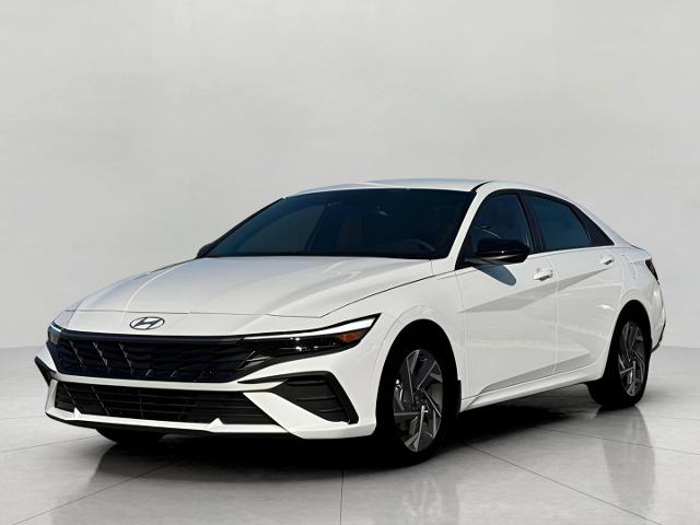 2025 Hyundai ELANTRA Hybrid Vehicle Photo in Green Bay, WI 54304