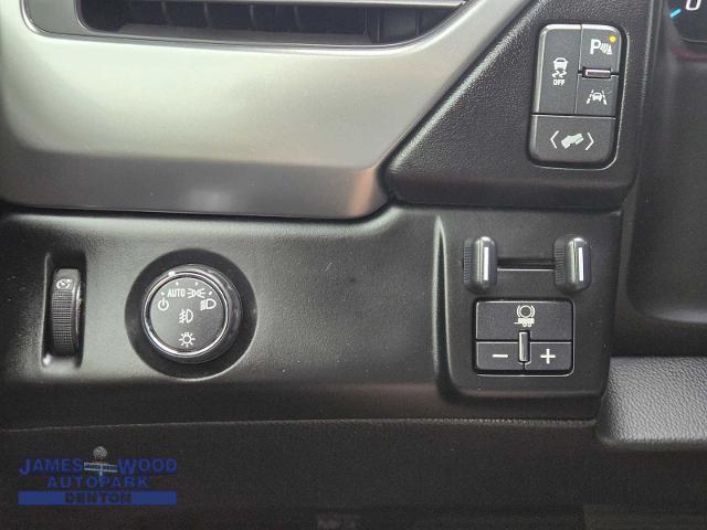 2017 Chevrolet Tahoe Vehicle Photo in DENTON, TX 76210-9321