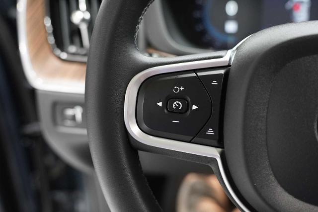 2022 Volvo XC60 Vehicle Photo in GRAPEVINE, TX 76051