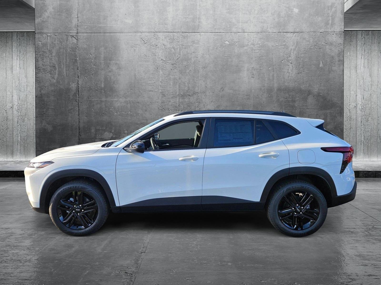 2025 Chevrolet Trax Vehicle Photo in GREENACRES, FL 33463-3207