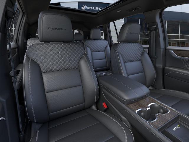2025 GMC Acadia Vehicle Photo in GREEN BAY, WI 54303-3330