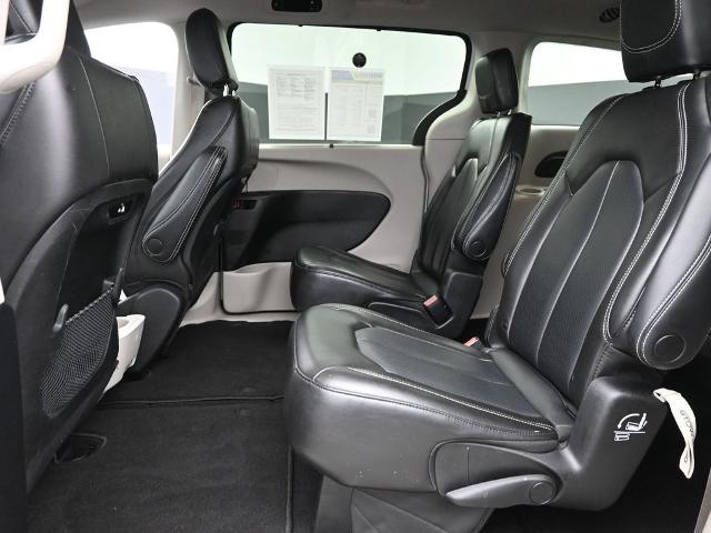 2023 Chrysler Pacifica Vehicle Photo in Cedar Rapids, IA 52402