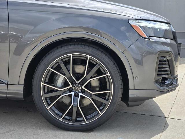 2025 Audi Q7 Vehicle Photo in SUGAR LAND, TX 77478