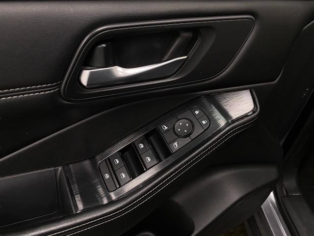 2022 Nissan Rogue Vehicle Photo in Appleton, WI 54913