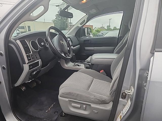 2013 Toyota Tundra 4WD Truck Vehicle Photo in HARRISBURG, PA 17111-1033