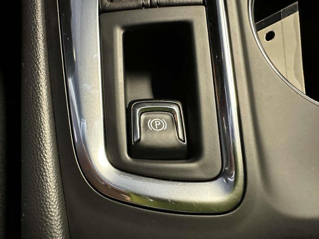 2020 Chevrolet Equinox Vehicle Photo in Roslyn, NY 11576