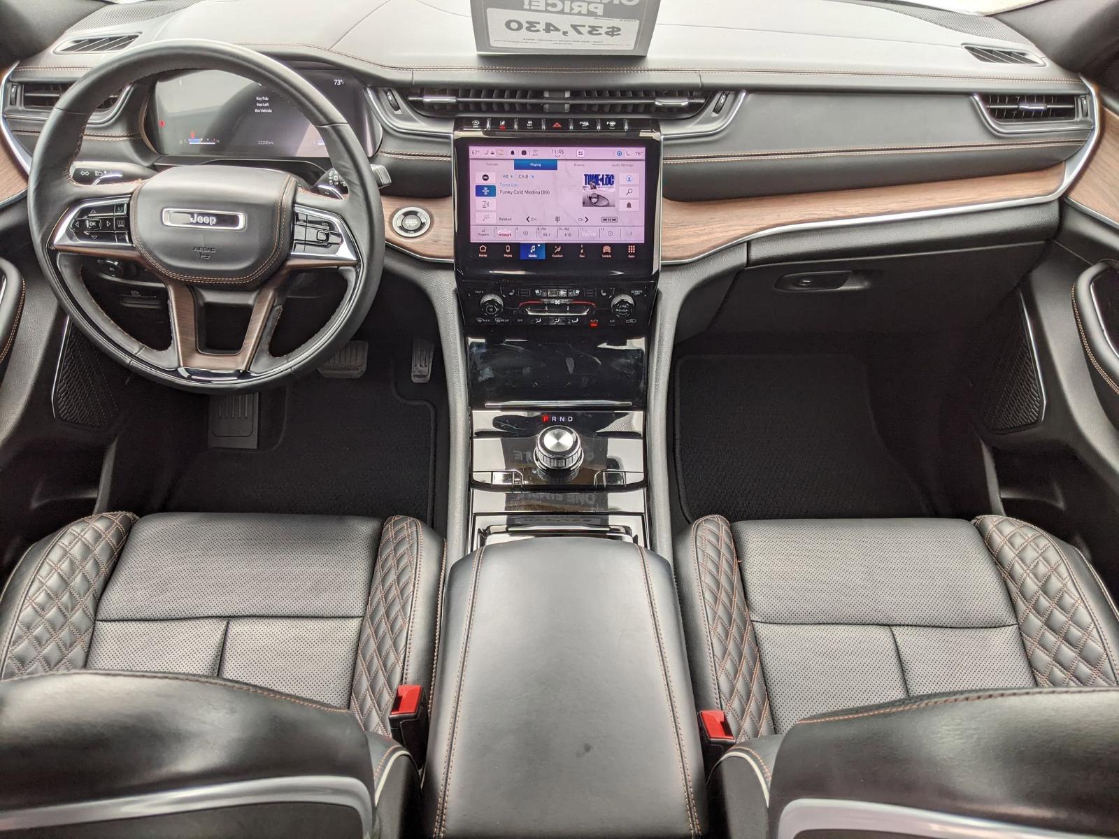 2022 Jeep Grand Cherokee Vehicle Photo in Seguin, TX 78155