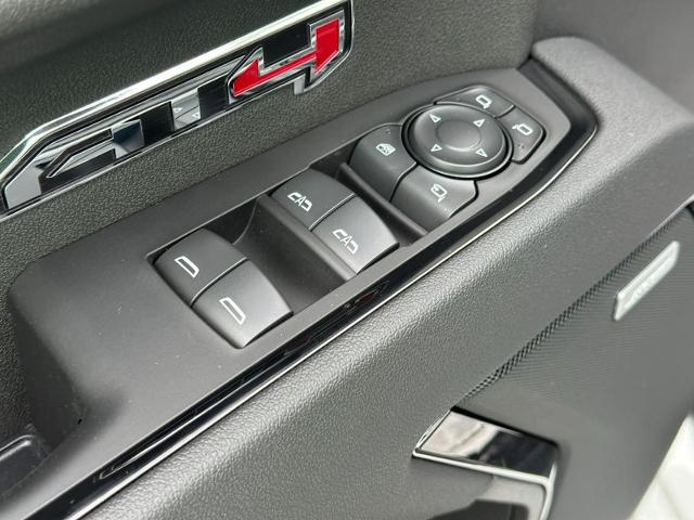 2025 GMC Sierra 1500 Vehicle Photo in COLUMBIA, MO 65203-3903