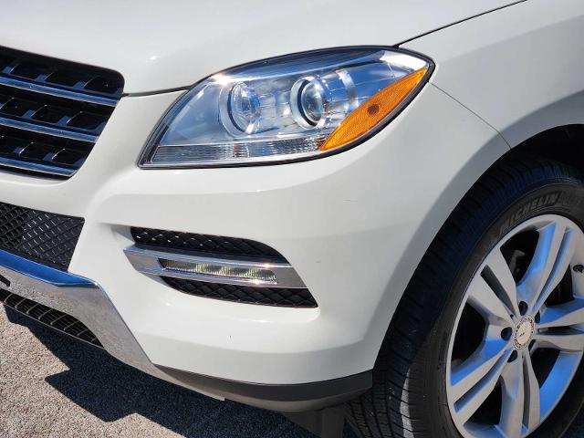 2013 Mercedes-Benz M-Class Vehicle Photo in DENTON, TX 76210-9321