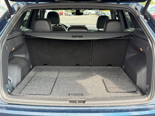 2021 Volkswagen Atlas Cross Sport Vehicle Photo in COLUMBIA, MO 65203-3903