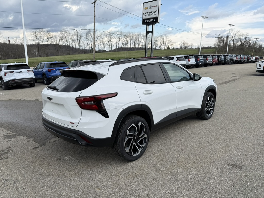 View vehicle photo 5