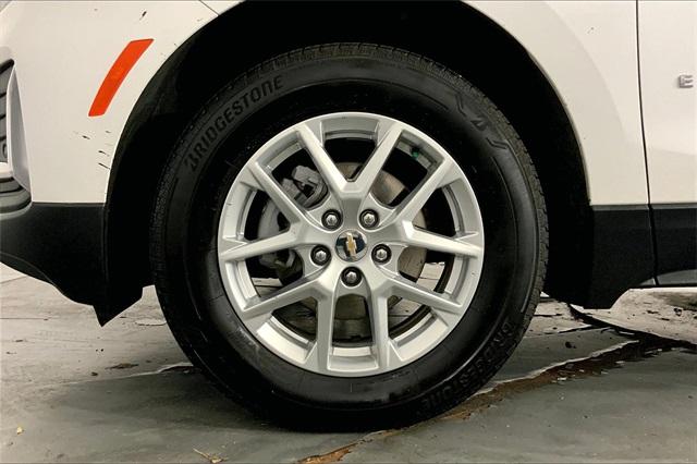 2024 Chevrolet Equinox Vehicle Photo in KANSAS CITY, MO 64114-4545