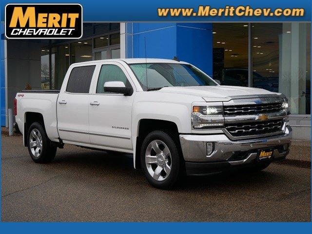 2018 Chevrolet Silverado 1500 Vehicle Photo in MAPLEWOOD, MN 55119-4794