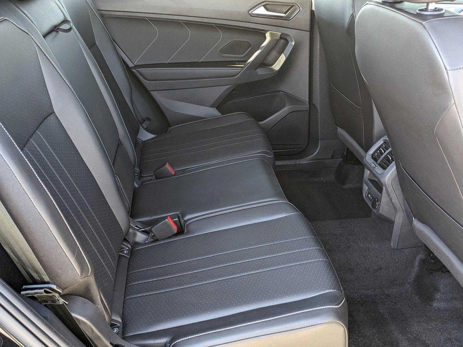 2024 Volkswagen Tiguan Vehicle Photo in Cockeysville, MD 21030-2508