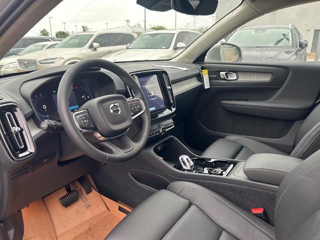 2025 Volvo XC40 Vehicle Photo in Grapevine, TX 76051