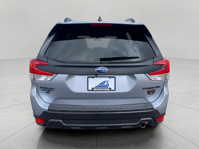 2025 Subaru Forester Vehicle Photo in Green Bay, WI 54304