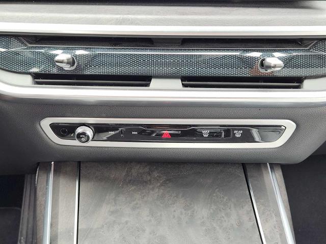 2024 BMW X7 xDrive40i Vehicle Photo in PLANO, TX 75024