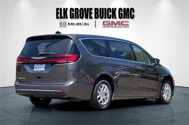 2023 Chrysler Pacifica Vehicle Photo in ELK GROVE, CA 95757-8703