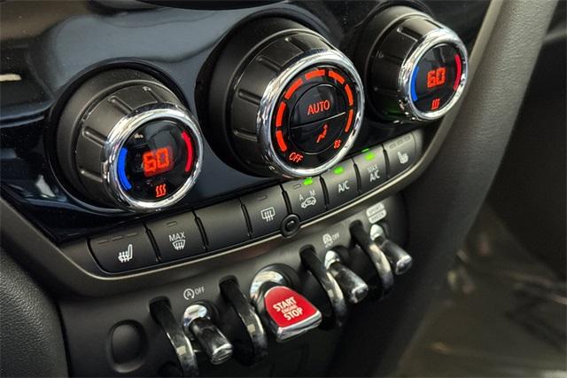 2022 MINI Countryman Vehicle Photo in ELK GROVE, CA 95757-8703