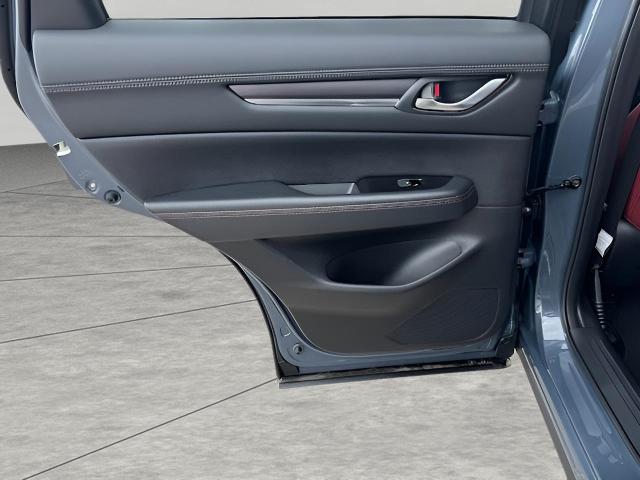2025 Mazda CX-5 Vehicle Photo in Green Bay, WI 54304