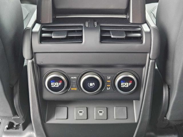 2025 Defender Vehicle Photo in AUSTIN, TX 78717