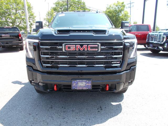 2025 GMC Sierra 2500 HD Vehicle Photo in LOWELL, MA 01852-4336