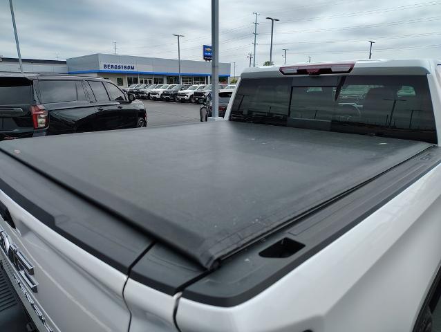 2023 GMC Sierra 1500 Vehicle Photo in GREEN BAY, WI 54304-5303