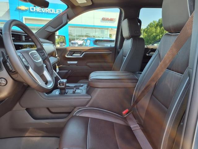 2024 GMC Sierra 1500 Vehicle Photo in EMPORIA, VA 23847-1235