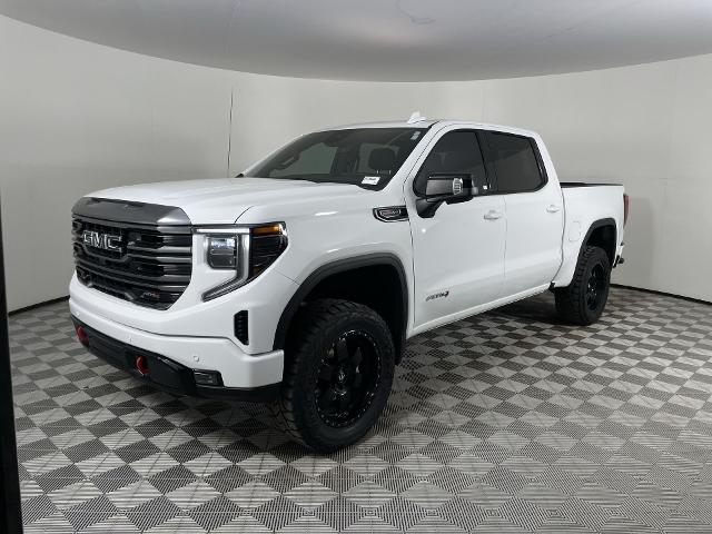 2022 GMC Sierra 1500 Vehicle Photo in GILBERT, AZ 85297-0402