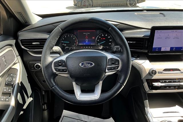 2024 Ford Explorer Vehicle Photo in Grapevine, TX 76051