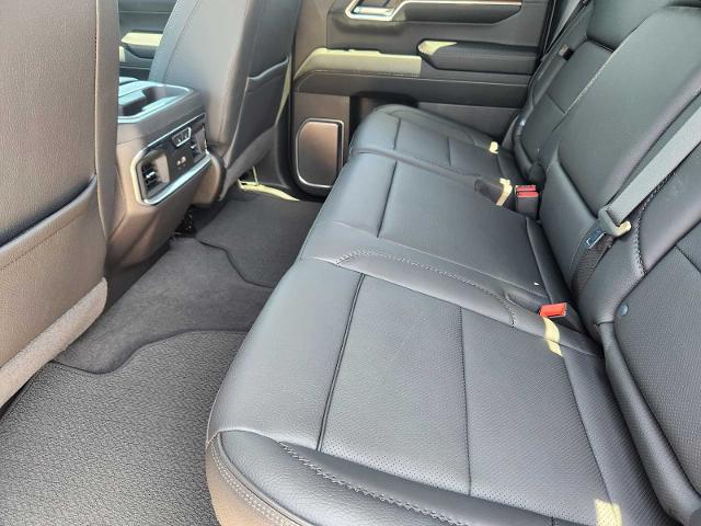 2024 GMC Sierra 1500 Vehicle Photo in DENTON, TX 76210-9321