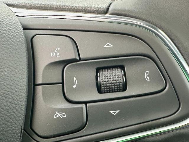 2025 Buick Envista Vehicle Photo in COLUMBIA, MO 65203-3903