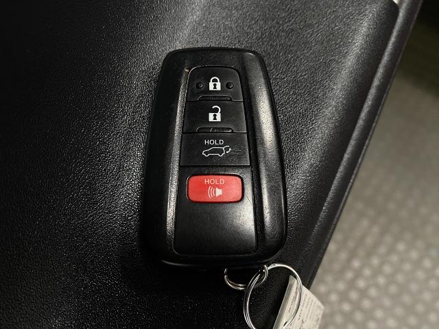 2021 Toyota Highlander Vehicle Photo in OSHKOSH, WI 54904-7811