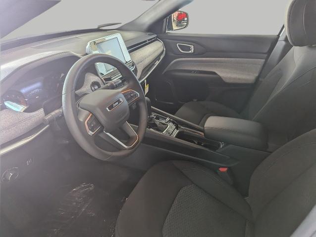 2025 Jeep Compass Vehicle Photo in Oshkosh, WI 54901