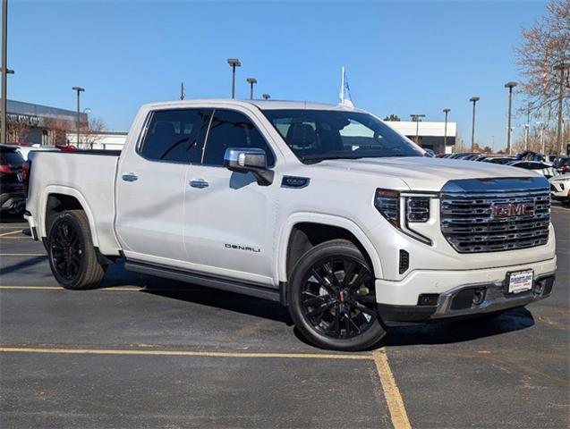 2023 GMC Sierra 1500 Vehicle Photo in AURORA, CO 80012-4011